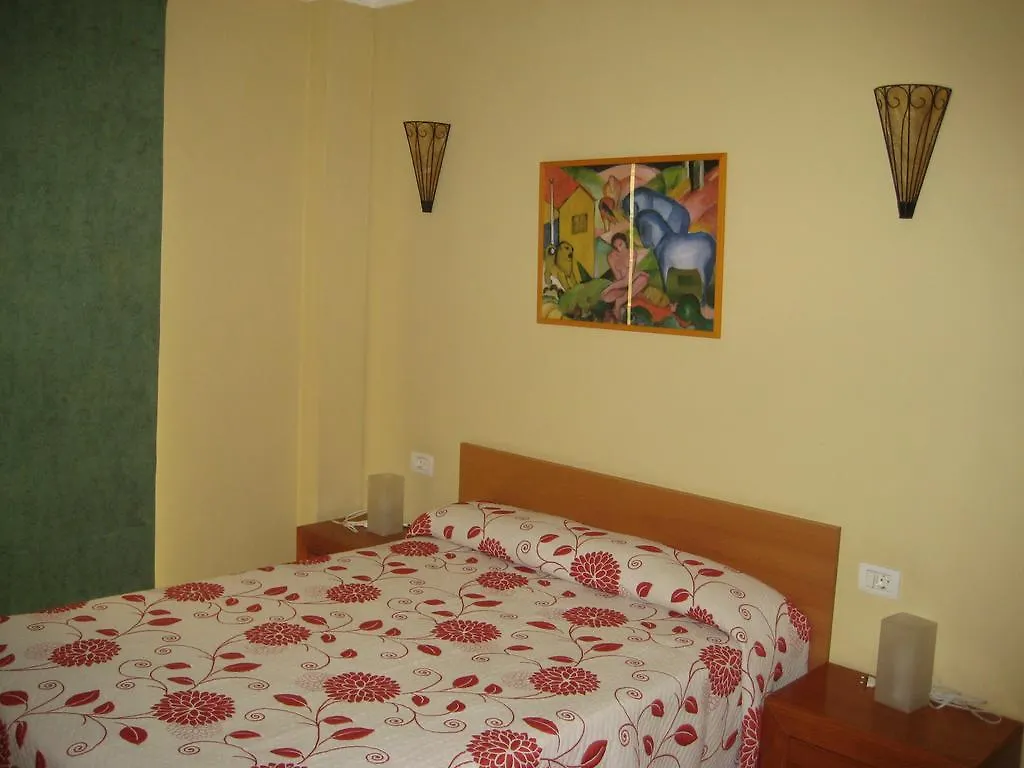 Apartament In S/C Tenerife Center For 4 Persons Santa Cruz de Tenerife Apartment